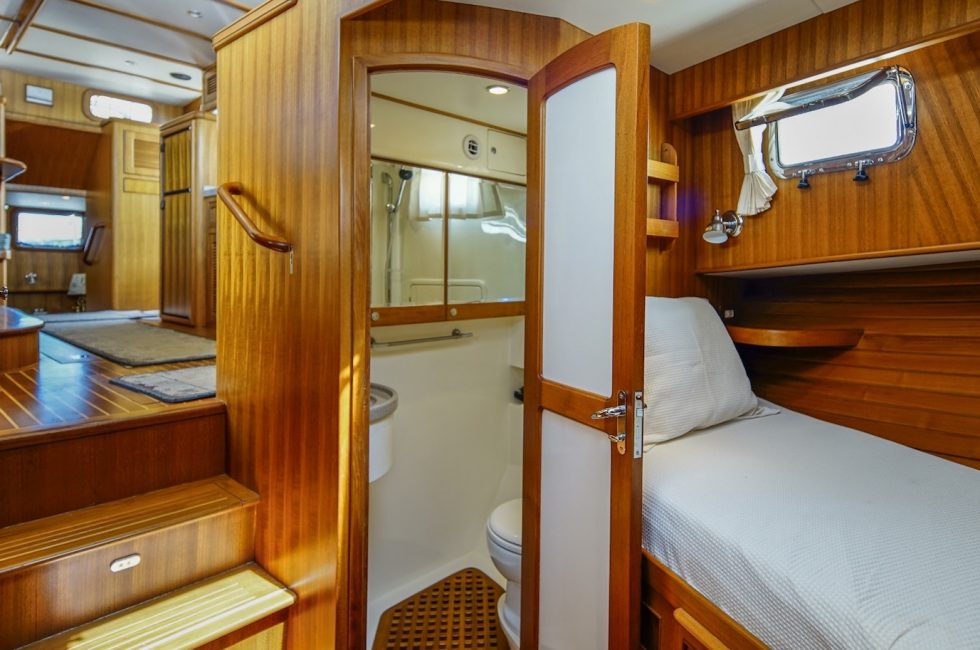 Erin-Leigh-031-1800x1096-980x650