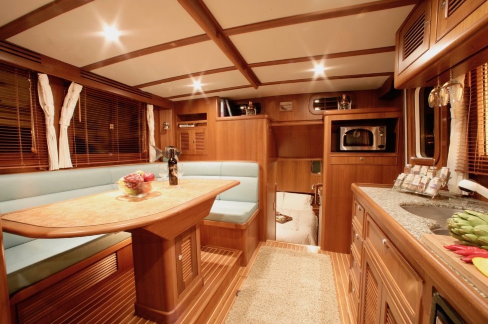 S42-Archer-Salon-aft-980x650